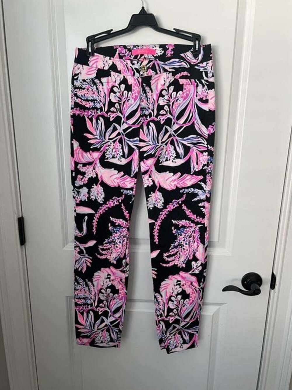 Lilly Pulitzer SZ 2 Black Ponte Pants with Pink and Lavender Floral Print.